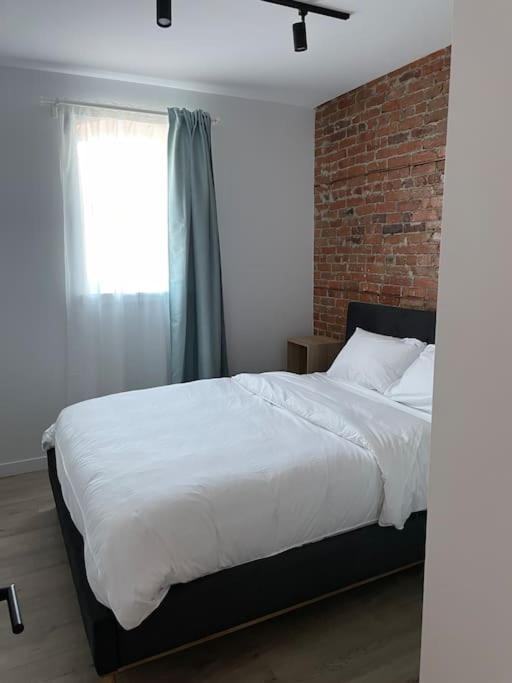 871 Shefford Suite 207 3Chambres ブロモン エクステリア 写真